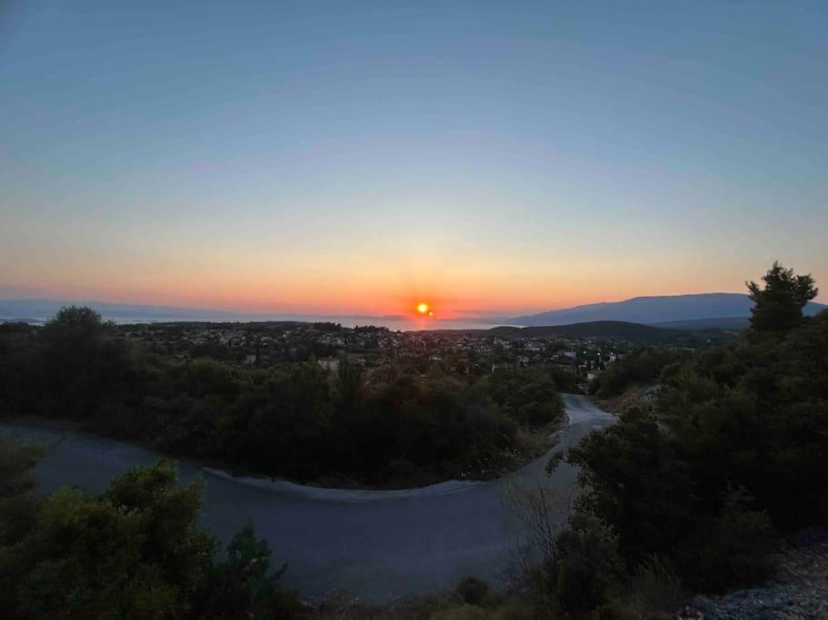 Yourlittlemiracle-Panoramicview+Firepit+Garden+Bbq Argalastí Exterior foto